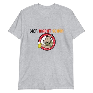 BIER Macht Schön Funny German Oktoberfest Unisex T-Shirt