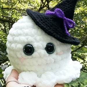 Boo Buddy Crochet Pattern, amigurumi ghost pattern, cute crochet ghost pattern, witchy ghost plushie, halloween crochet pattern