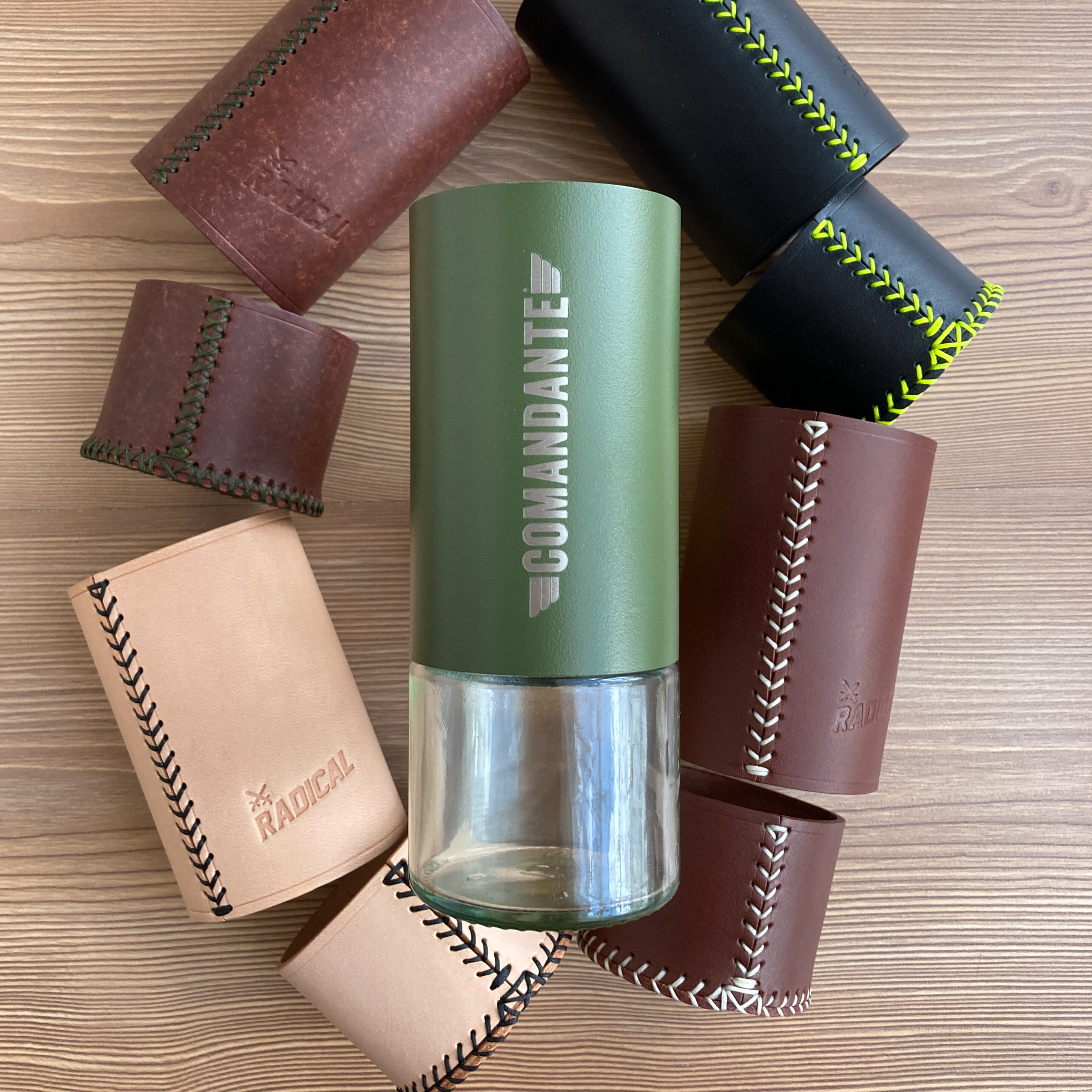 スーパーセール 目玉商品 Sleeve, Leather Comandante Comandante Cover Leather Grinder ライト・ランタン