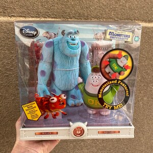 ディズニー モンスターズ・インク 特大サリー ぬいぐるみ ディズニー リゾート サリー 特大 ぬいぐるみ（公式モンスターズ