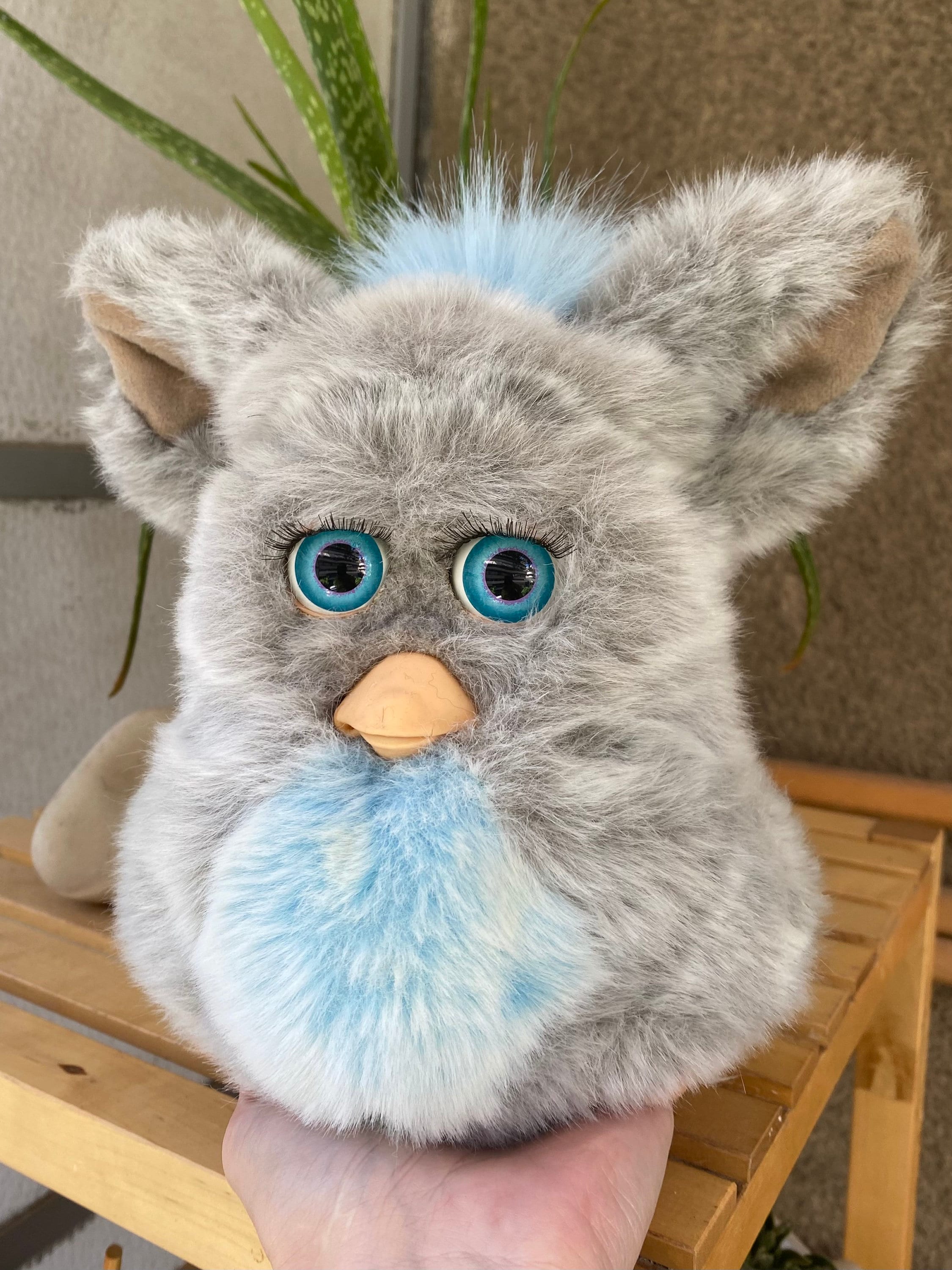 Furby Sleepy Blue Emoto-tronic 2005 NON-WORKING, Grey & Blue