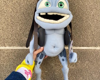 Talking Crazy Frog Small Plush: the Annoying Thing Collectible