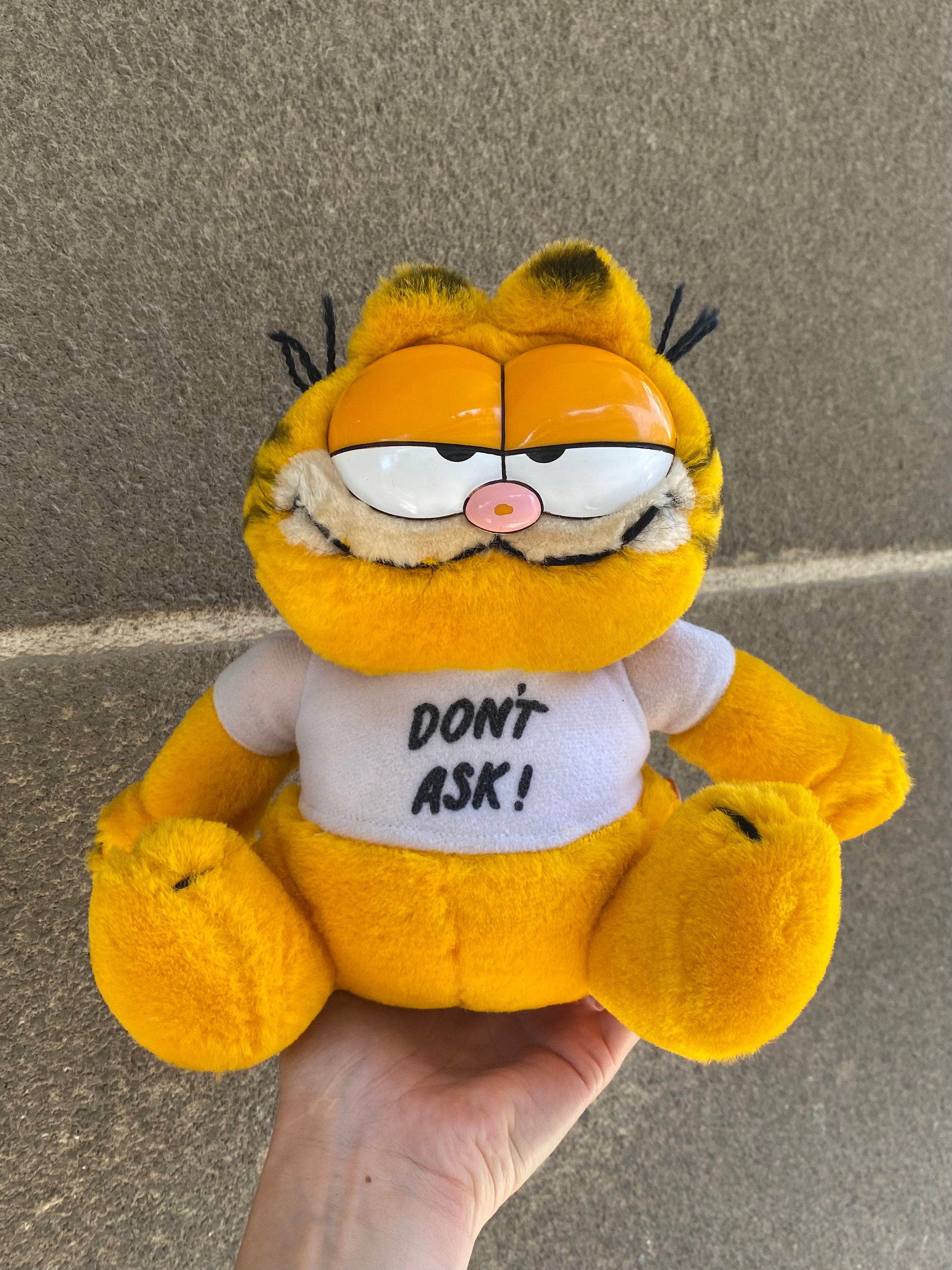 ヴィンテージ 1981年 ガーフィールド ぬいぐるみ：Dakin 猫の