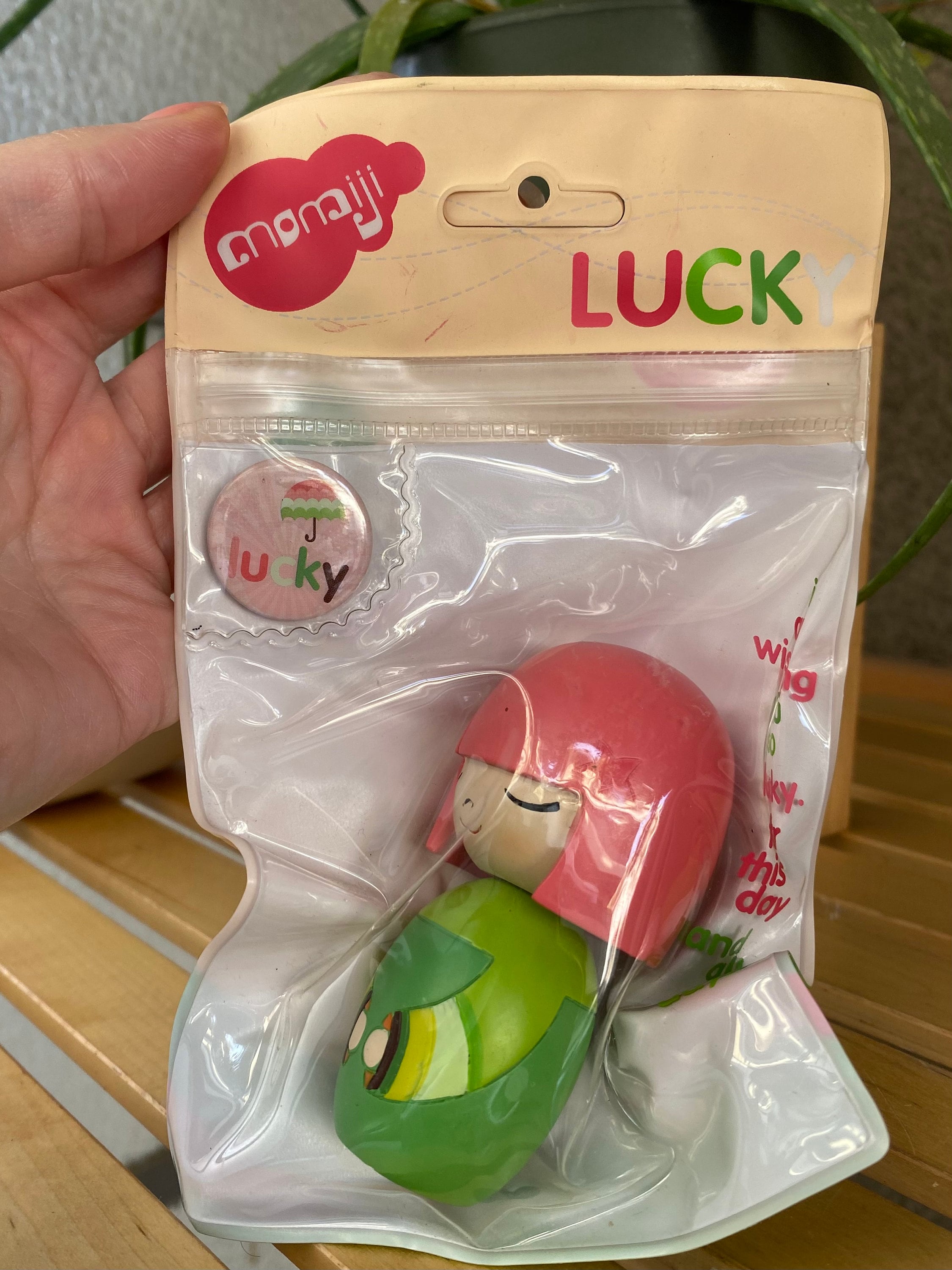 Momiji Message Doll Lucky Pink & Green 2008, Resin Mini Doll for Gift