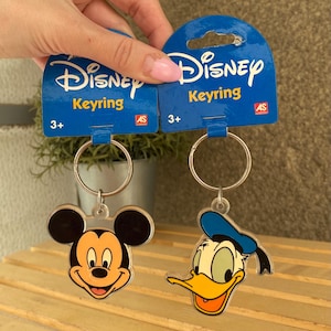 Vintage Donald Duck & Mickey Mouse set of 2 plastic keyrings, collectable Disney keychain for a gift new old stock