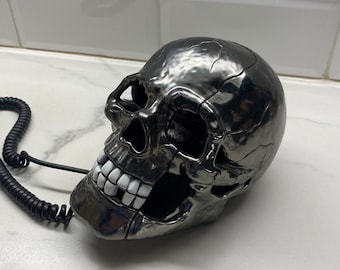 Novelty Black/Silver Skull phone 1990s, vintage cool unusual telephone WORKING