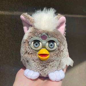 Grey/brown Furby Buddies Owl toy 1999, Beanbag Buddy stuffed plush Tiger Electronics