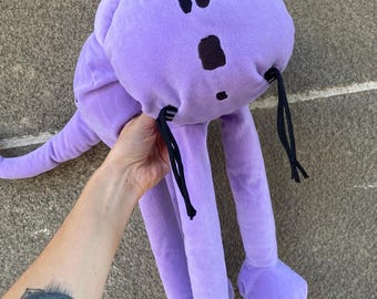 Peluche vintage de gato morado que golpea la puerta, juguete flexible de 2001 Hasbro