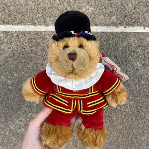 Vintage Keel Toys Beefitzer Bär Plüschtier - Britische Royal Garde (22 cm)