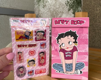 Rare Betty Boop 1 set of Stickers + 1 small notepad made in Taiwan 2009 for a gift, retired Betty Boop collection