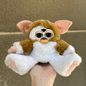 Gizmo furby hotsell
