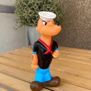 Vintage Popeye the Sailor Man vinyl figurine 1974 made in Hong Kong by Dakin, collectible Popeye squeaky old toy