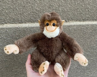 おさる フェルト製猿のぬいぐるみ 約10cm フェルト製テングザル（長鼻猿）のオーナメント、おもちゃ - Etsy 日本