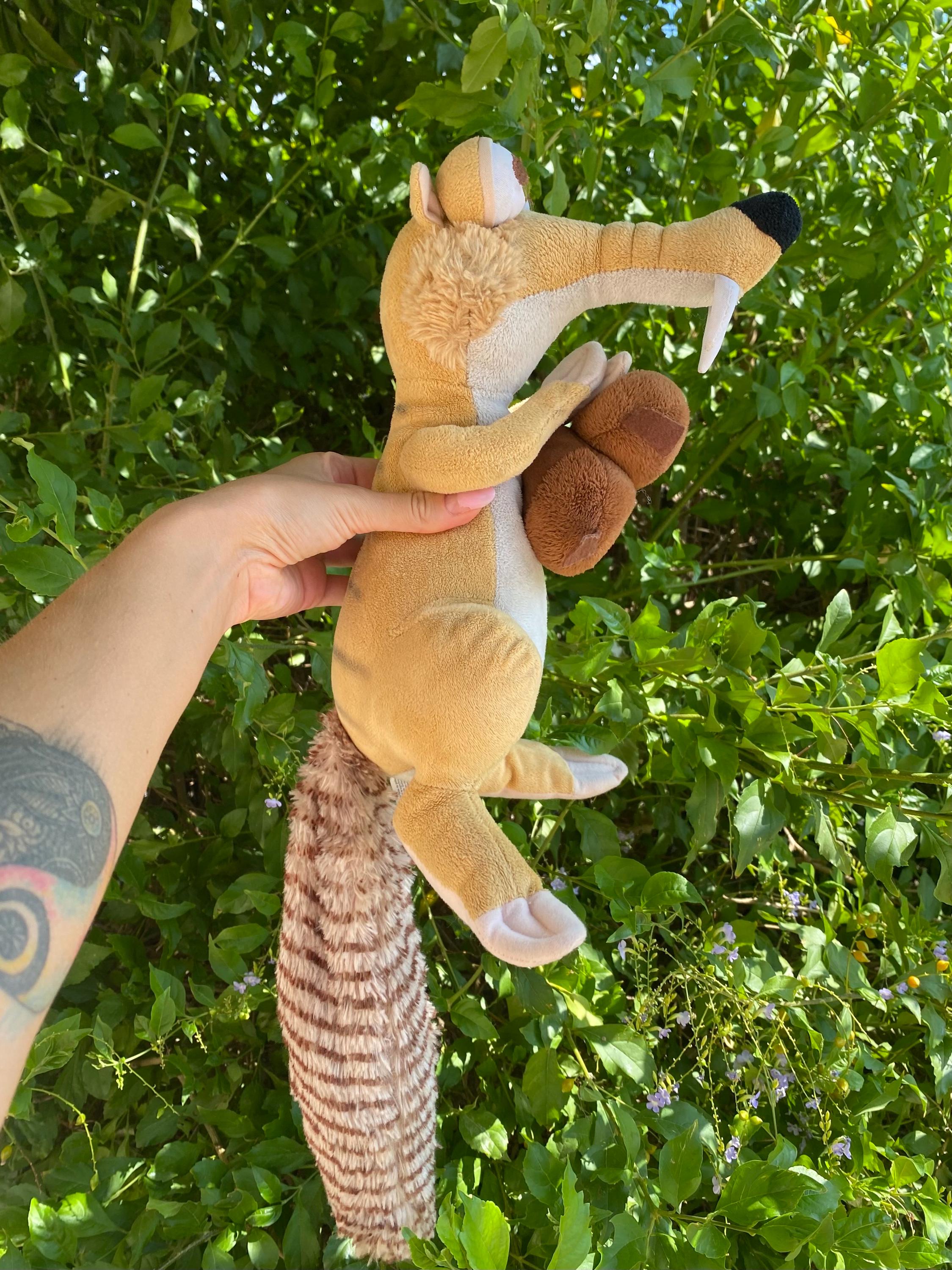Laruokivi Poupée animale amusante Scrat écureuil en peluche jouet 20,3 cm Cadeau