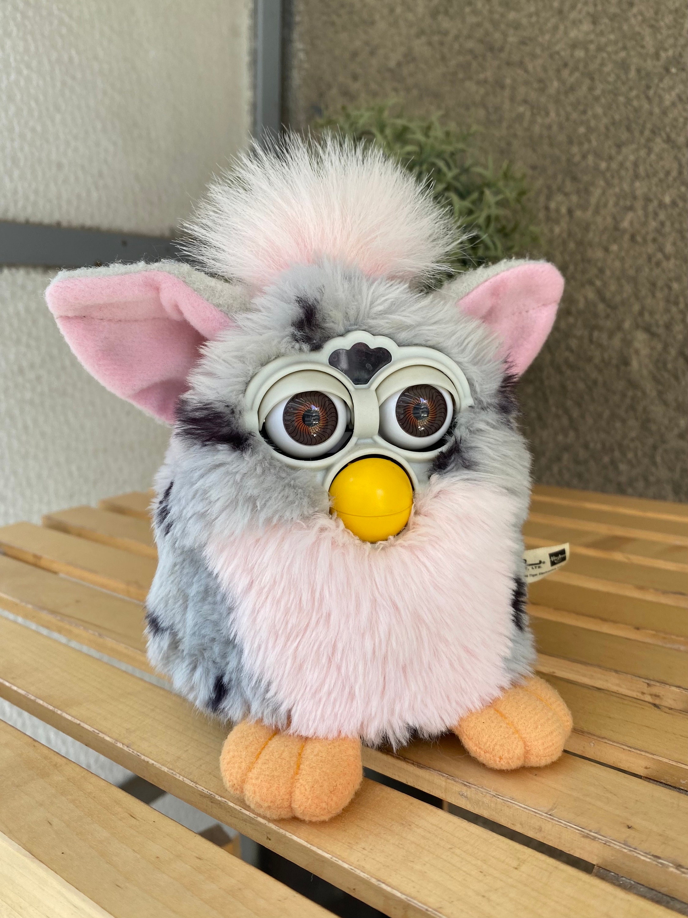 Pink & Grey Leopard Furby 1998 Generation 1 (moves but MUTE