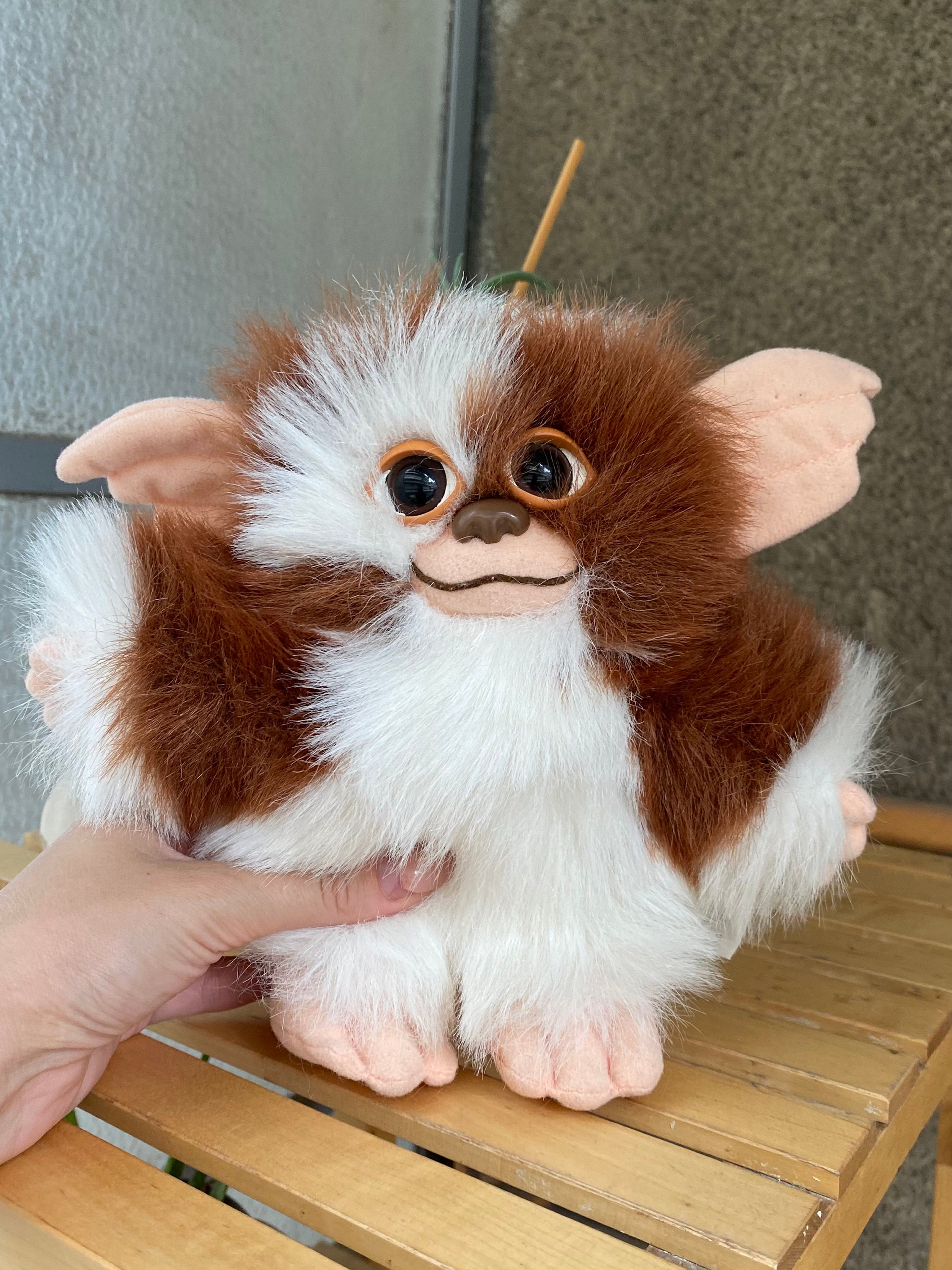 A Vintage 1990s Gremlins Gizmo Santa Soft Toy Plush. 