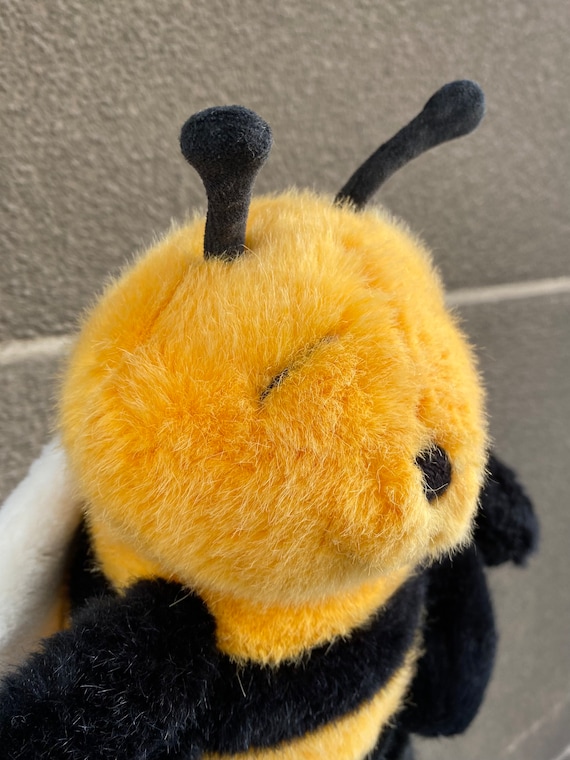 お歳暮 2024 マンハッタン・トイ・カンパニーのかわいい蜂のぬいぐるみ その他