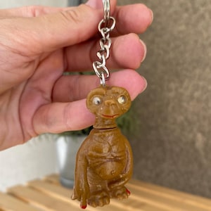 Vintage ET Extra Terrestrial pvc keychain bootleg 1980s, E.T. alien small plastic key ring
