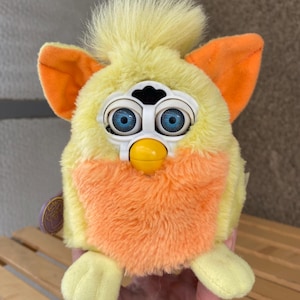 Vintage Furby Baby Sunny Yellow 1999 WORKING (read description) yellow orange Tiger Electronics Furby Babies