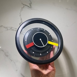 Extremely Rare Round Desk Clock Tochigi Tokei Japan late 80s-early 90s in WORKING order, vintage postmodern pop art clock