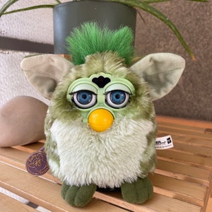 Furby Alligator 1998 WORKING Green Cream Stripes Vintage Tiger