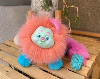 Li'l Brush-a-loves Bubble Berry, Rare 80's Amtoy Brush A Loves