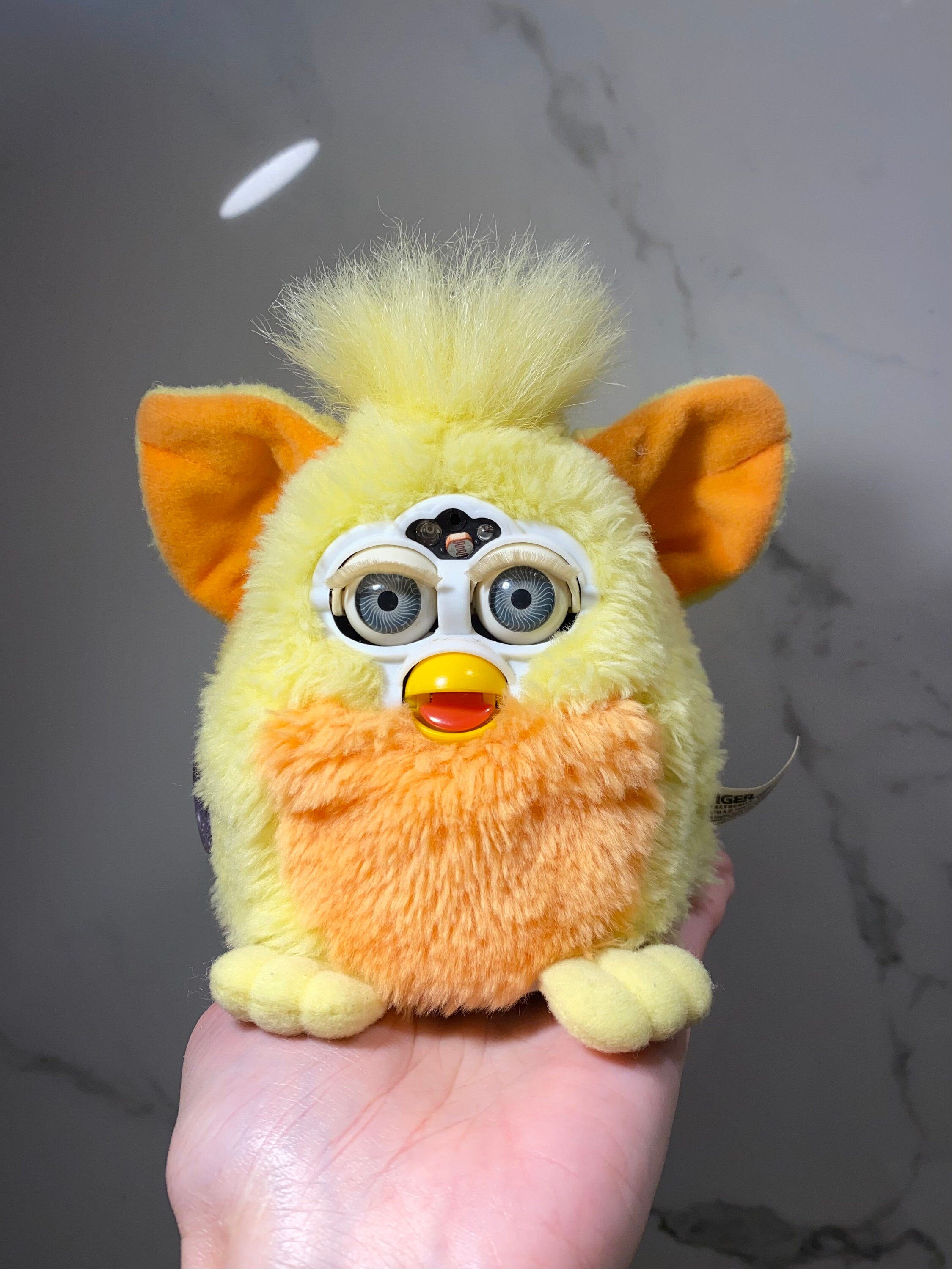 Furby Baby Sunny Yellow 1998 NON-WORKING Yellow Orange Vintage
