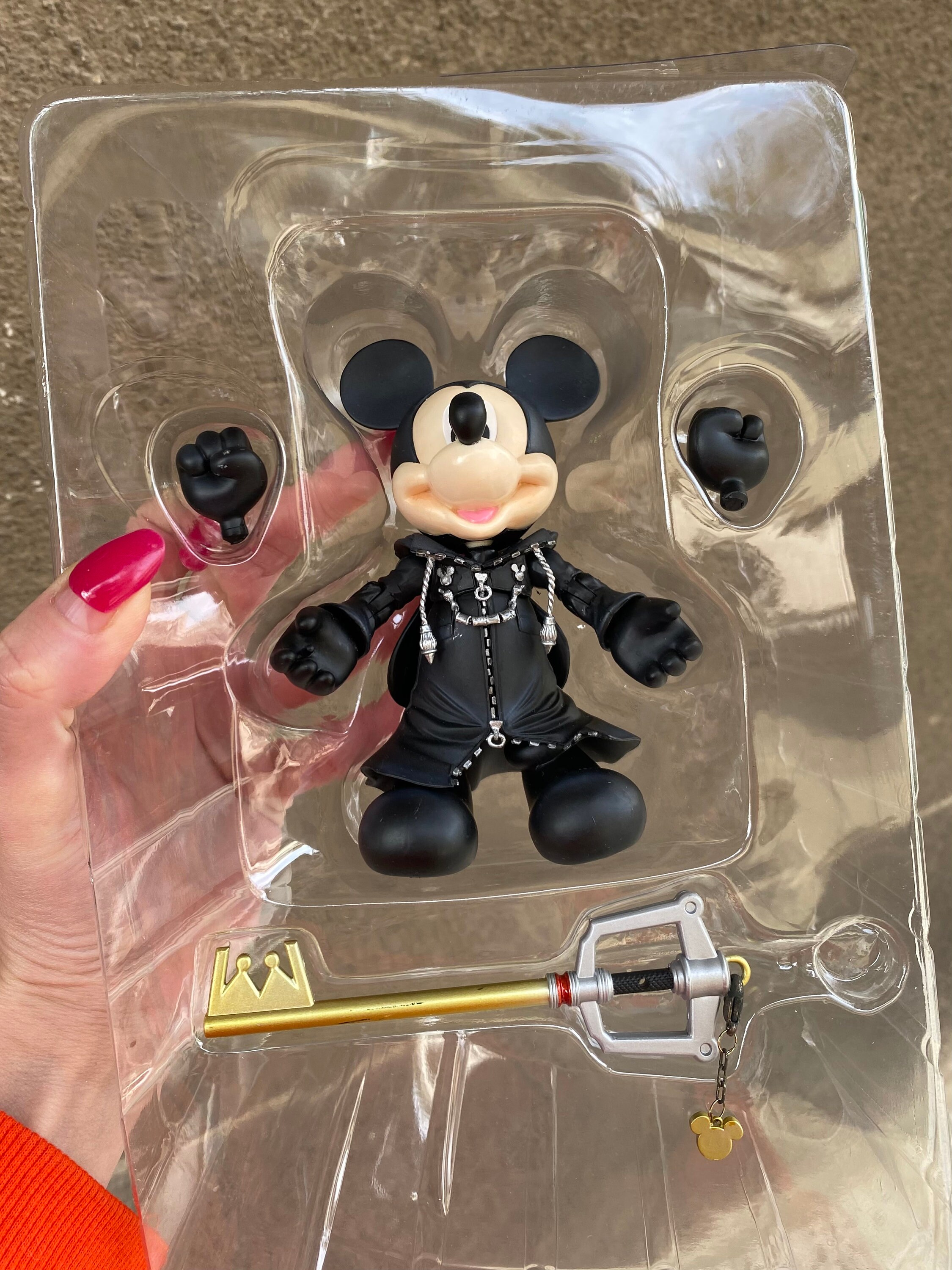 KINGDOM HEARTS ACTION DOLL - KING MICKEY