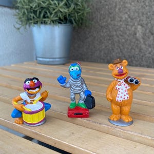 Lot de 3 figurines en pvc Muppets Animal Fozzie l&#39;ours et Gonzo 1999, vintage The Muppet Show Jim Henson