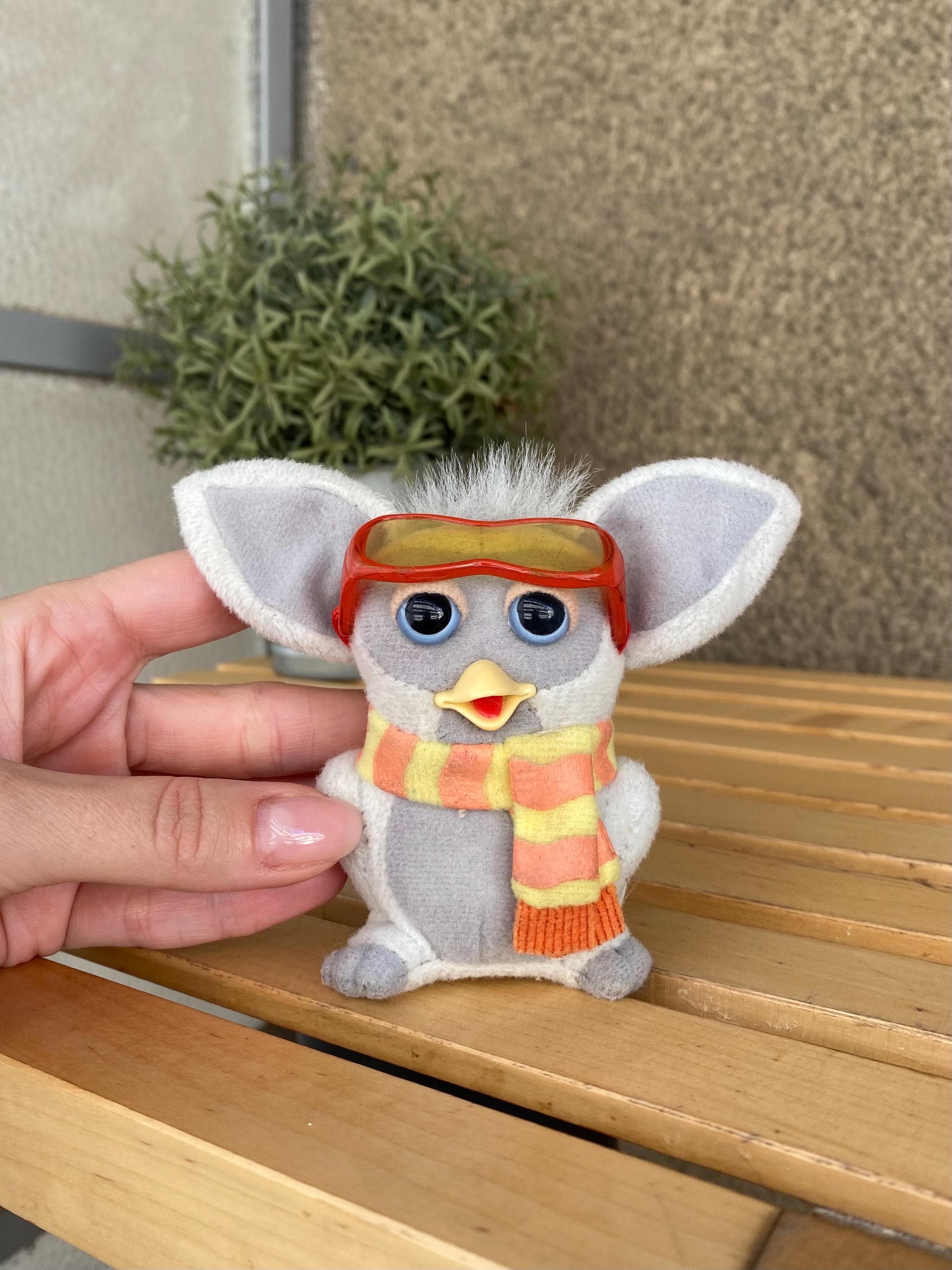 マクドナルド　furby ファービー　キーホルダー　ぬいぐるみ　マスコット Amazon.co.jp: ファービー マクドナルド ハッピーセット