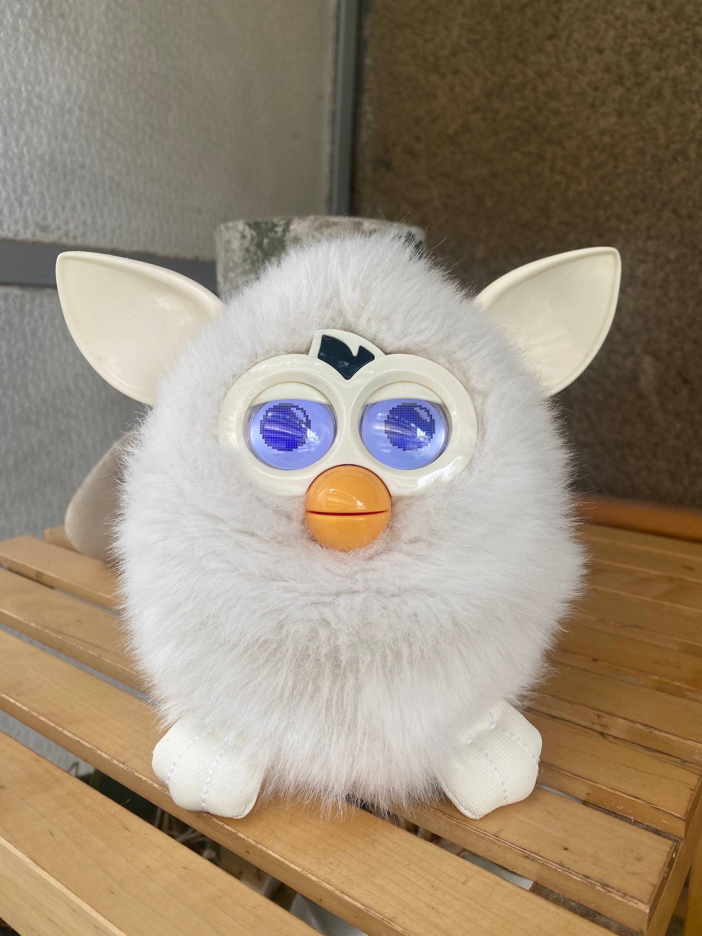 Furby 超レア未開封 White Furby Yeti 2012 WORKING Talking Interactive Collectable Toy