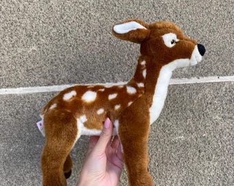 赤ちゃん鹿のぬいぐるみ：レリー・ベンチュレリ子鹿のぬいぐるみ