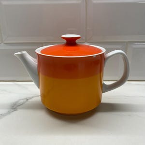 Vintage ceramic orange Coffee/Tea Pot 1960-70s made in Japan mid-century modern, vibrant orange & yellow pot