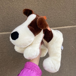 Retired Hound Dog Plüschtier creme braun Spielzeug Russ Berrie, weiches gefülltes Tier Haustier Welpe legen Plüschtier Geschenkidee