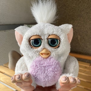 Furby Babies ホワイト TOMY Furby Babies/ファービーベイビーズ・TOMY/トミー・ホワイト