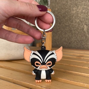 Black & white Evil Gremlin Mohawk pvc figurine keychain, Gizmo Gremlins collectable cute monster pet small figure
