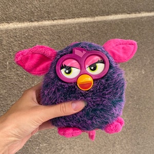 越智紫さん gatto nero ハンドメイド 小さなウサギと女の子のお人形 現在、この商品の在庫はありません - Etsy
