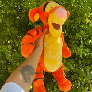 Beautiful Tigger large plush toy Disney Store London in great condition, Winnie the Pooh friend for a gift