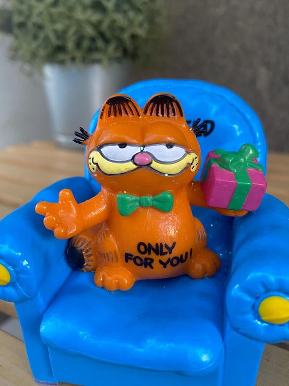 Vintage Garfield PVC Figure: 1980s Bully West Germany - Etsy Israel