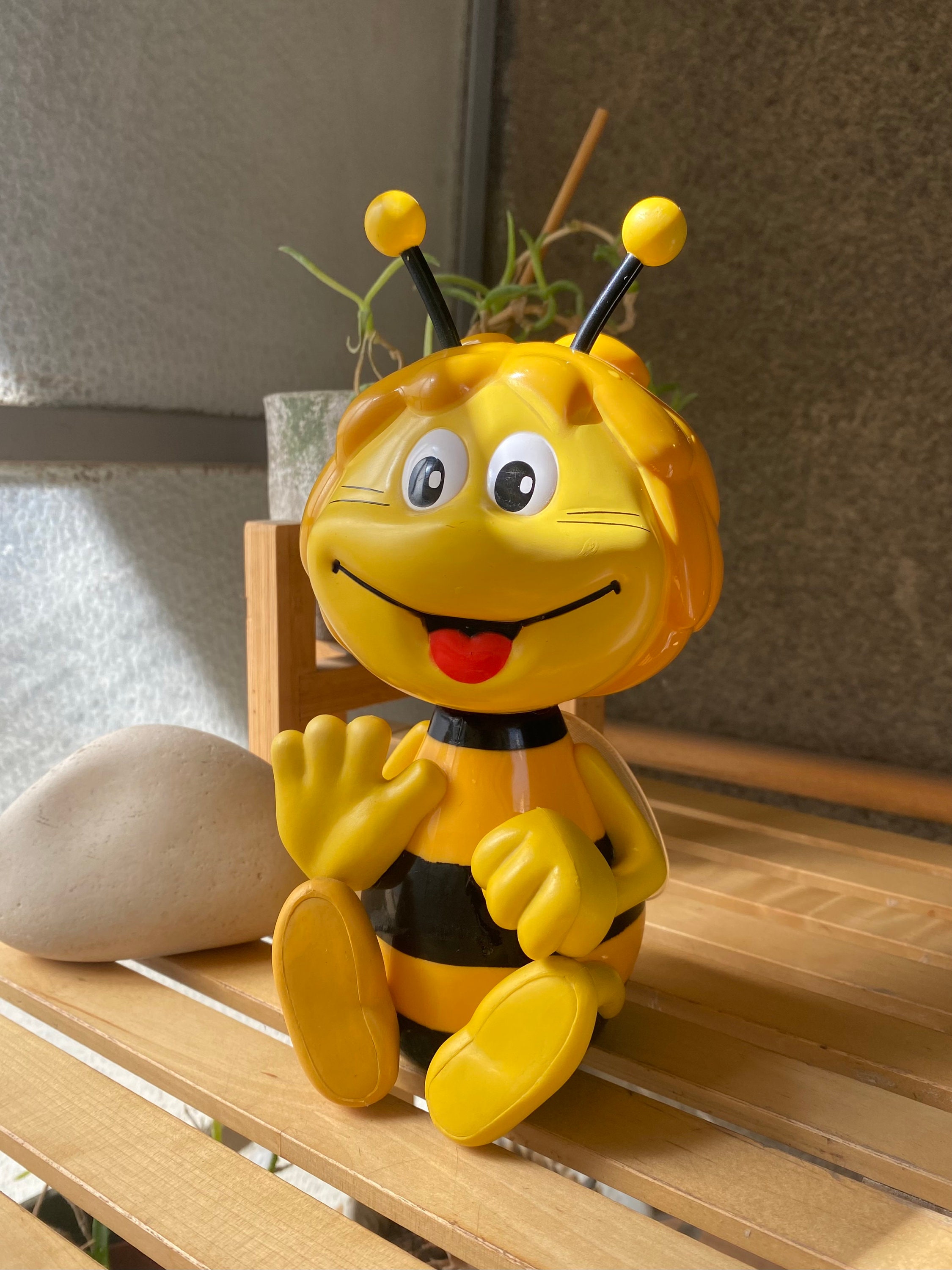 Large Maya The Bee Edible Cake Topper with bumble bees and Bee