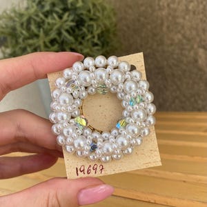 Beautiful bijoux wreath Brooch faux pearl & aurora borealis made in Japan 1960s new old stock, vintage gold tone pin broach for a gift