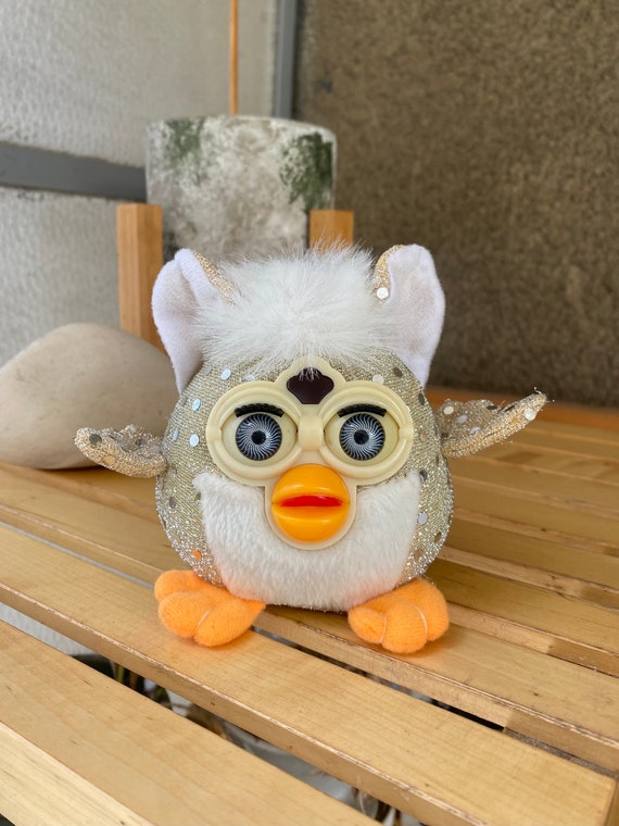 Rare 1990s Furby Buddy Fake Plush: Sparkles and Wings Bootleg Toy