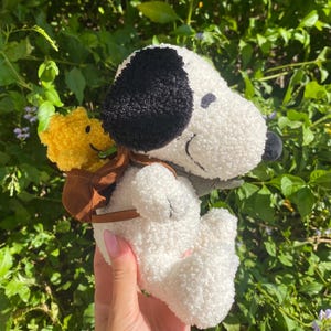 Cute Snoopy plush with Woodstock in backpack Bon Ton Toys + Peanuts stuffed beanie toy