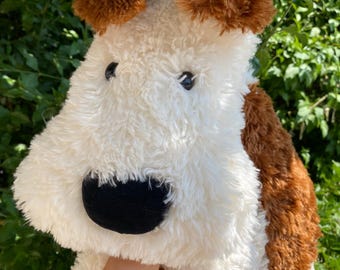 Peluche de perro Jellycat Truffles: peluche grande de color crema