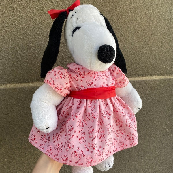 Très rare peluche Belle Snoopy's Sister 1968 fabriquée en Corée, jolie vieille poupée en peluche douce Snoopy Peanuts vintage en robe rose