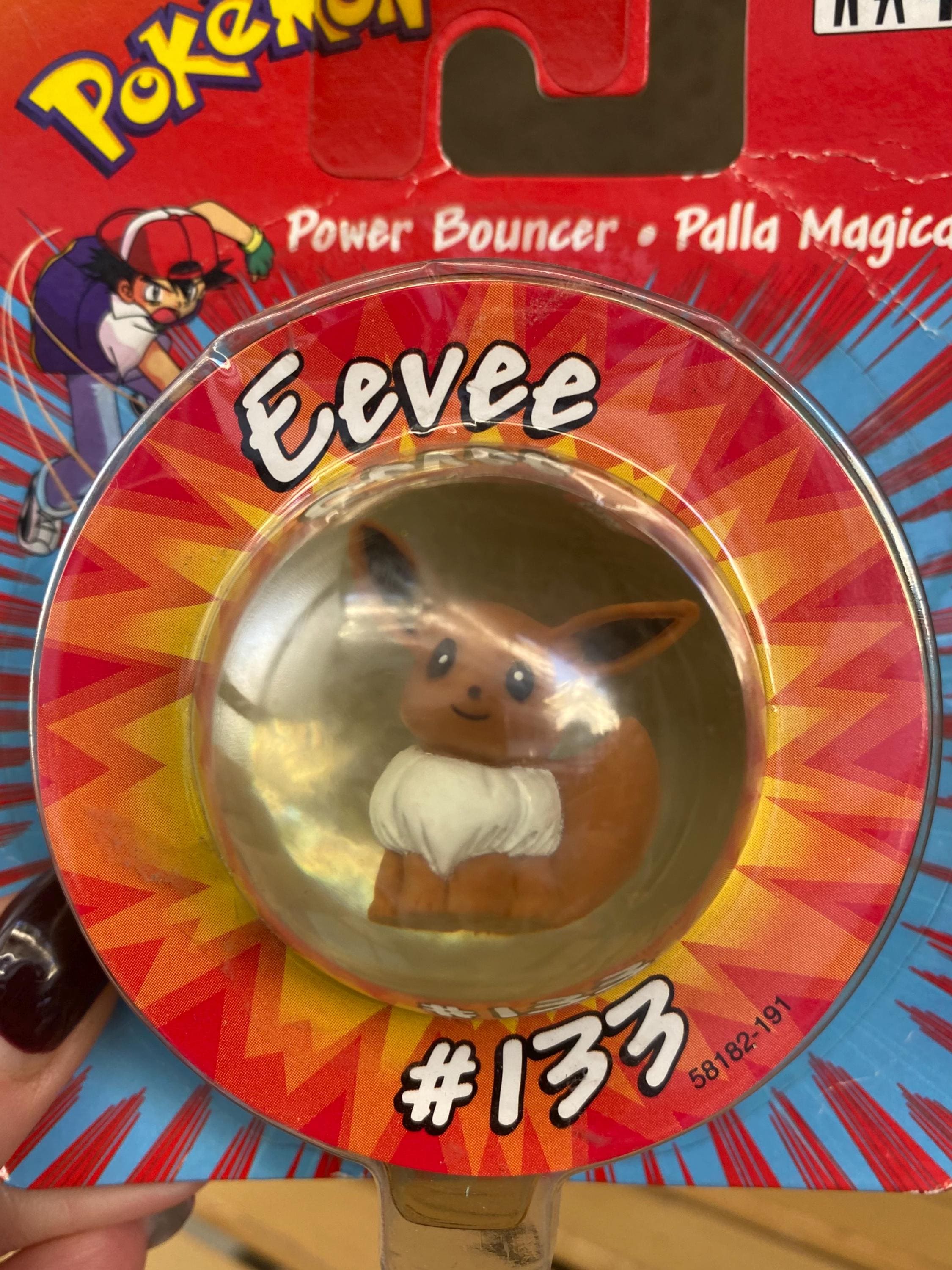 Vintage Rare Pokémon Eevee Power Bouncer Ball 1998, 1999 New on