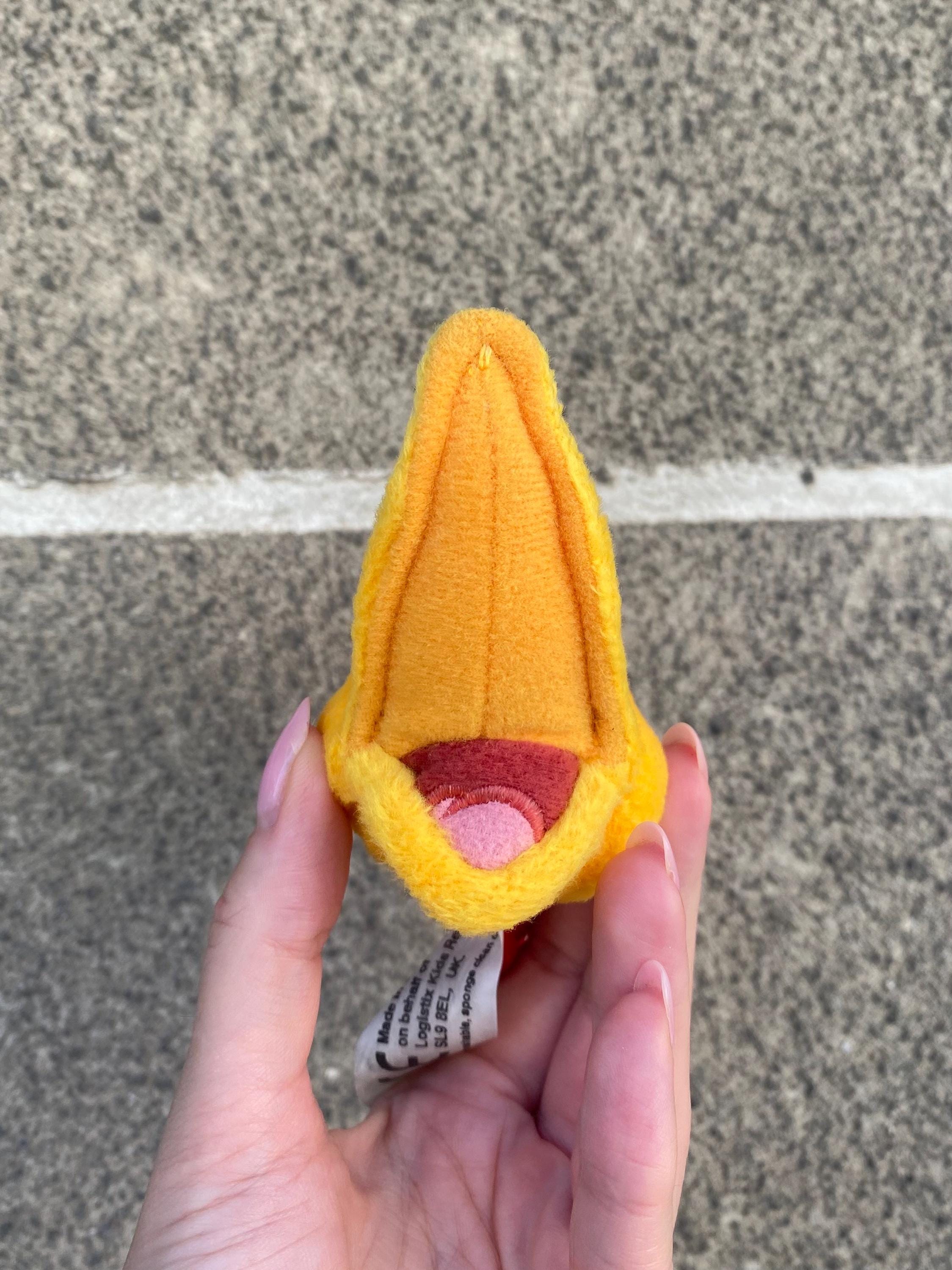 小物 VERDY x Loco Scraps Plush Keyring Yellow VERDY x Loco