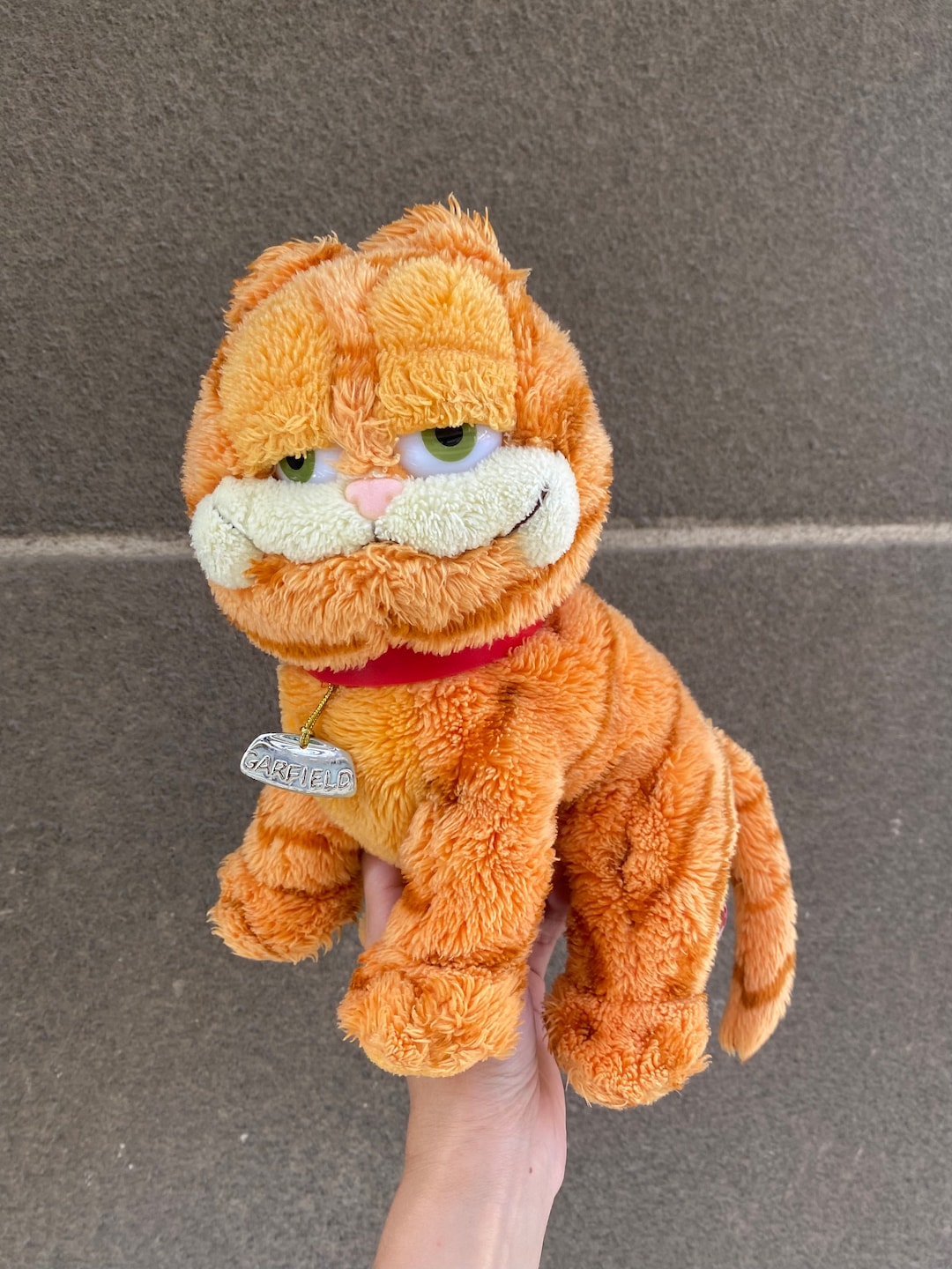 Vintage Garfield Plush Toy ガーフィールド ぬいぐるみ Vintage Garfield Plush Toy 2004 TY, Collectable Tabby Lazy Cat