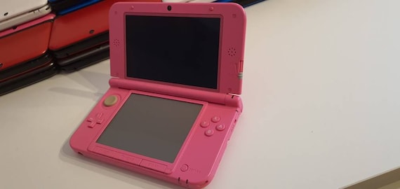 MODDED Nintendo Dsi XL Black Gray Edition. With 5000 Games. 