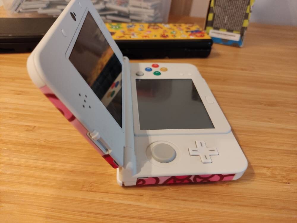 MODDED New Nintendo 3ds Hello Kitty Edition. With Free Etsy